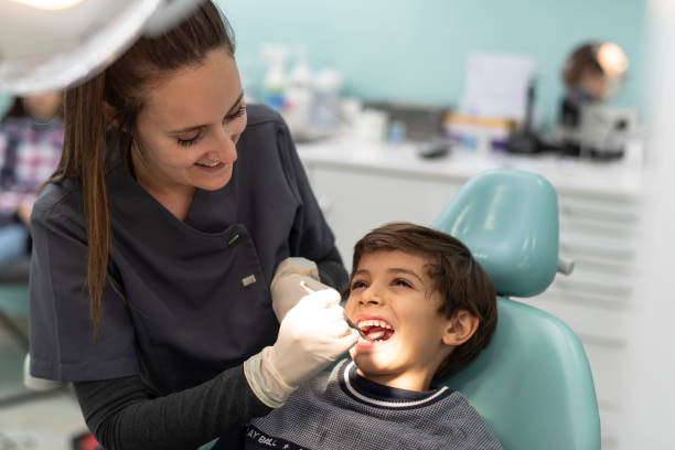 Best Emergency Dental Care for Broken or Chipped Teeth in Coconut Creek, FL